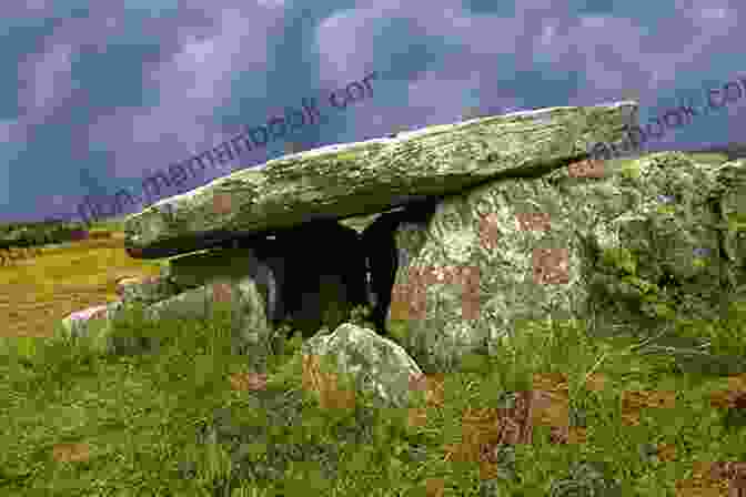 Megalithic Tomb In The Burren, Ireland. Chain Of Evidence (A Burren Mystery 9)